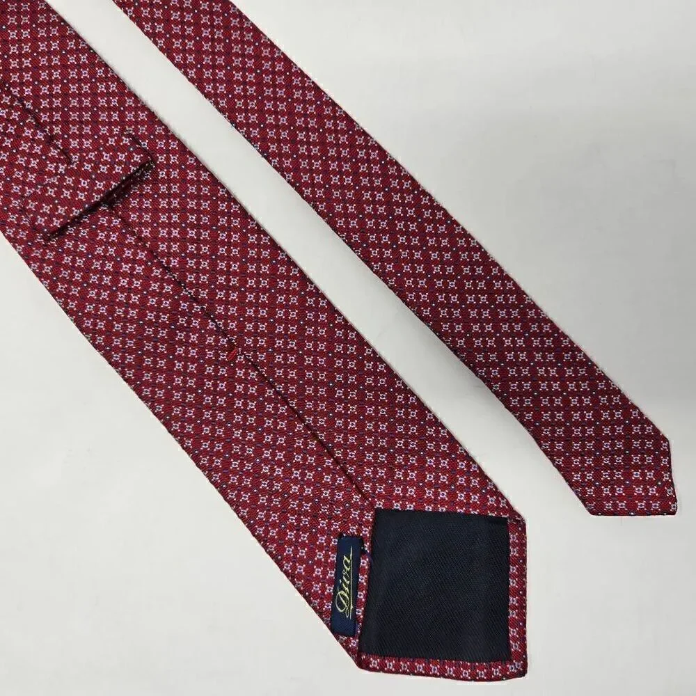 DIVA ITALY CUCITA A MANO SILK TIE RED BLUE WHITE MICRO DOT TEXTURED 3.5
